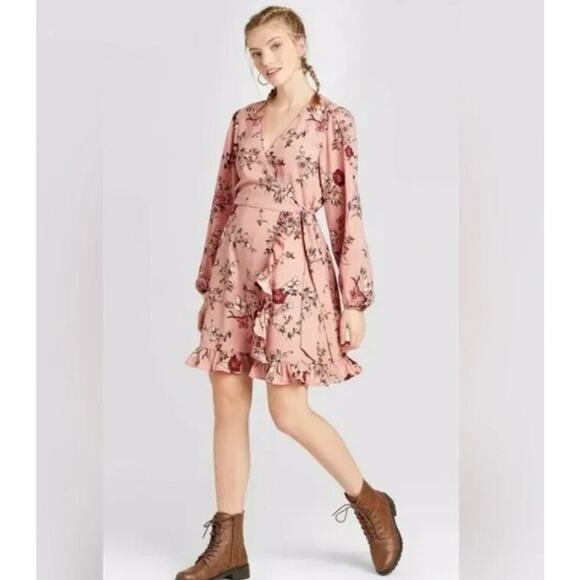 Women Wrap Dress XL Pink Floral Print Ruffled Hem Surplice Romantic Boho Chic - Picture 1 of 16